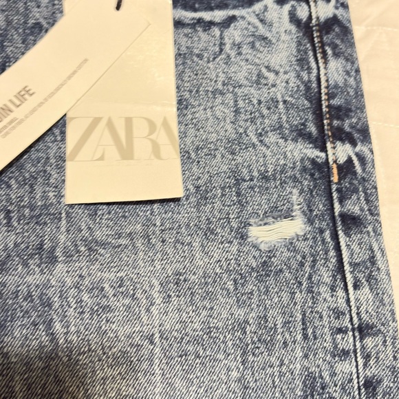 Zara Blue Boyfriend Jeans - Picture 4 of 8
